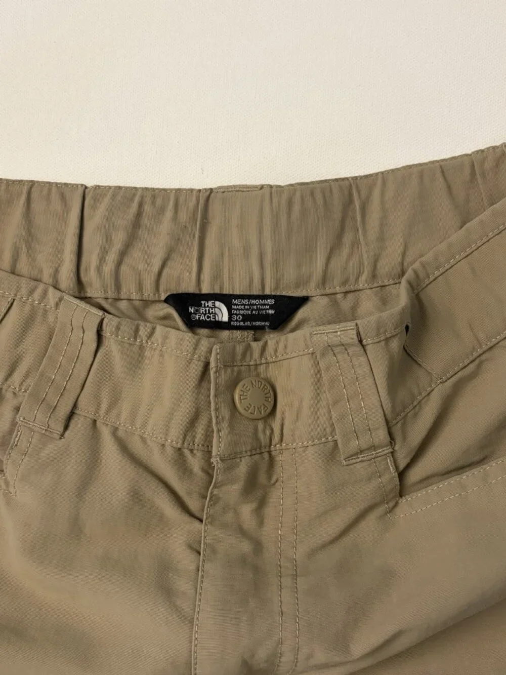 The North Face Men's Khaki Nylon Hiking Outdoor Cargo Shorts Size 30